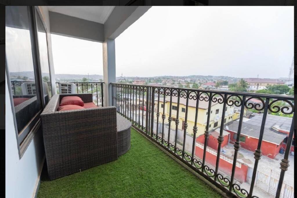 Cozy Penthouse ,Accra Ghana Owuraman Екстер'єр фото